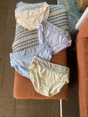 Comfort Stretch Lace-Trim Briefs in Pastel Mix - Pack of 4